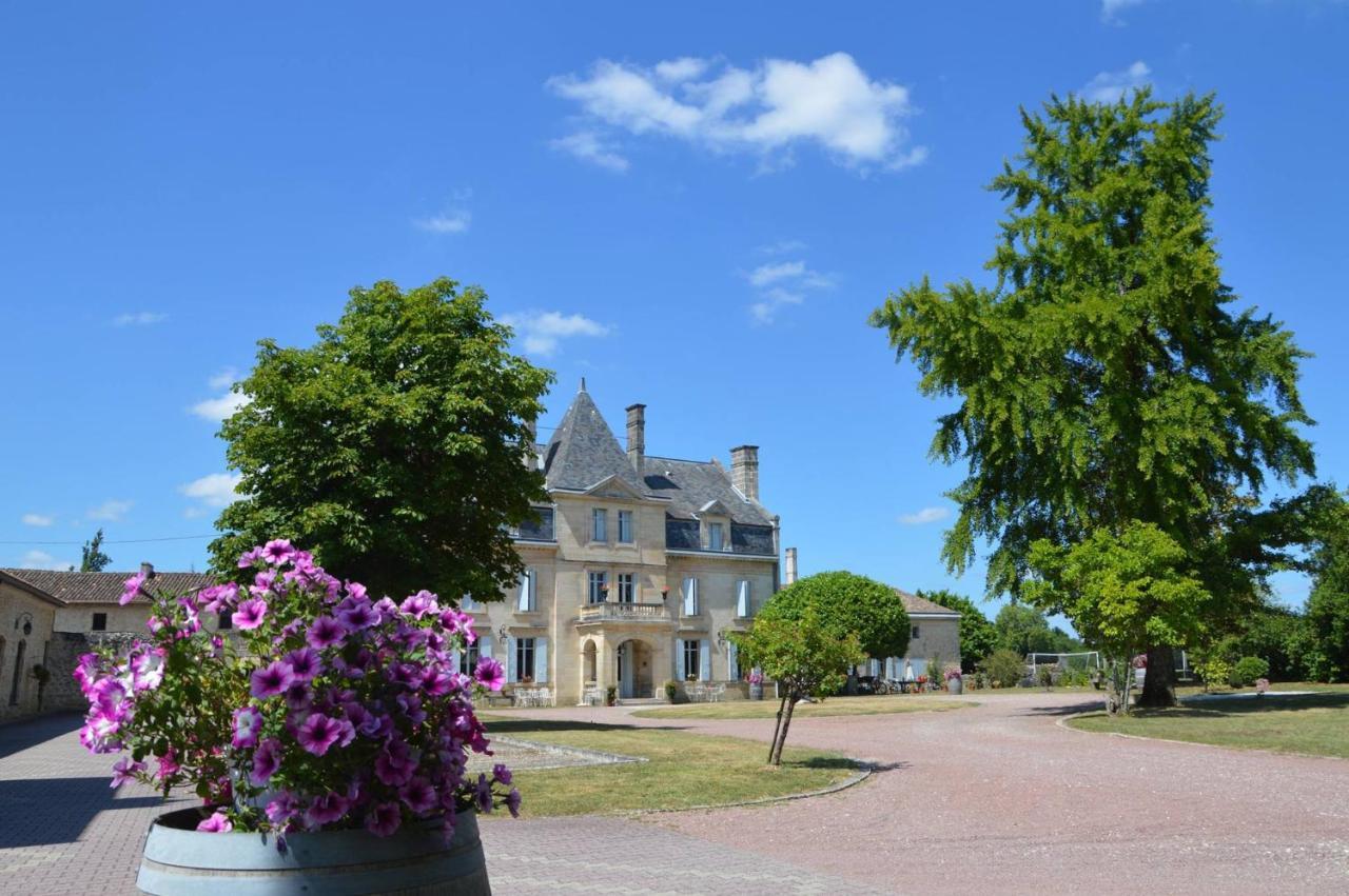 Château Julie Virsac Exterior foto