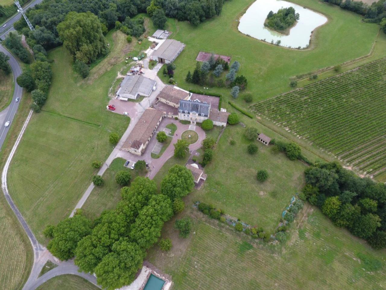 Château Julie Virsac Exterior foto